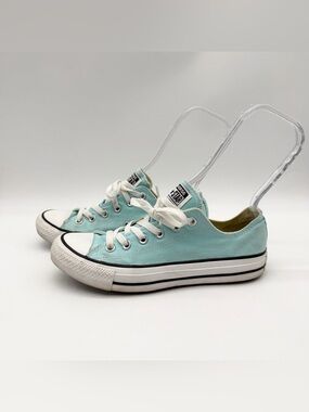 Converse Chick Taylor Low Top Sneakers Light Teal and White Size 8